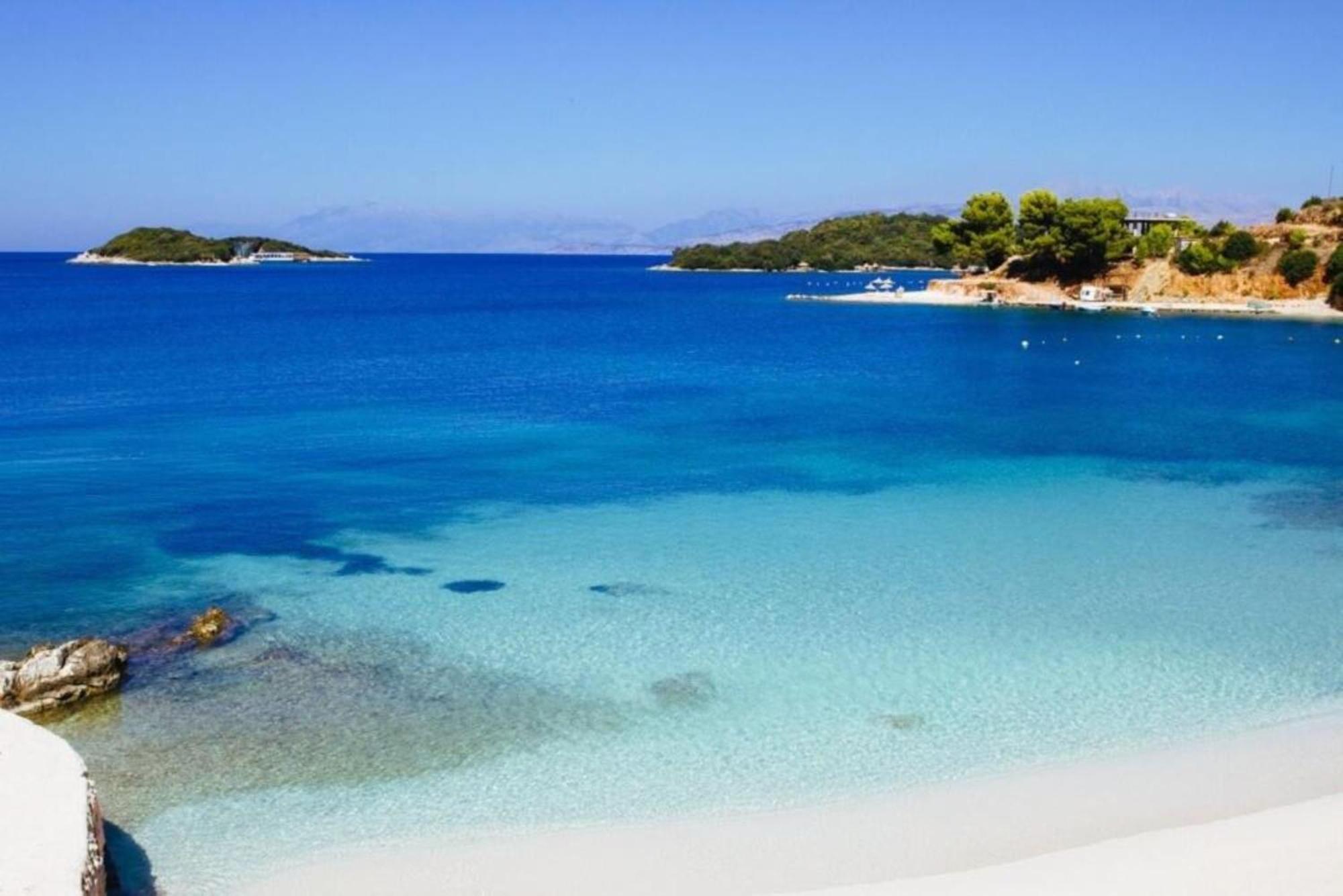 In - Albania Dream Holidays * Ksamil